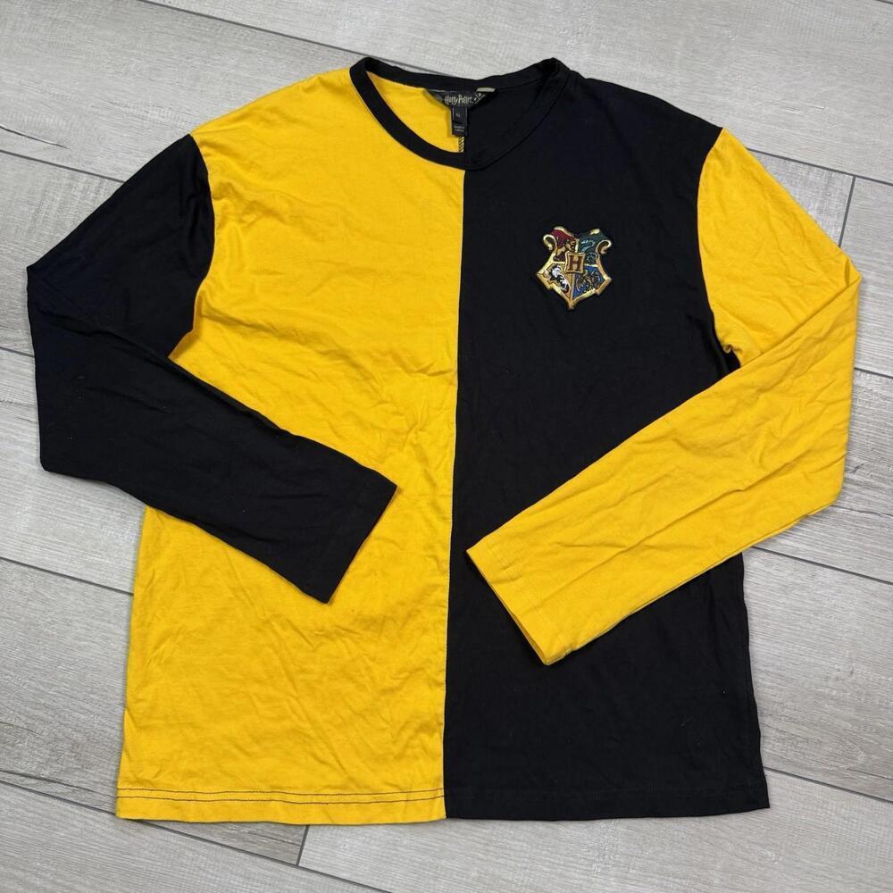 Harry Potter Triwizard Tournament t-shirt LS Mitchell Hogwarts Crest Sz XL Wmns